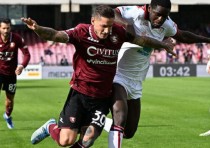 Soi kèo Genoa vs Salernitana, 1h45 ngày 28/10: Khó cho cả 2