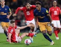 Soi kèo Newcastle vs Nottingham Forest, 19h30 ngày 26/12: Thay tướng chưa đổi vận