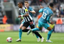 Soi kèo Newcastle vs Tottenham, 18h30 ngày 13/4: Chích choè câm nín