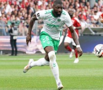 Soi kèo Nice vs St. Etienne, 1h45 ngày 21/9: Khách sẽ có điểm