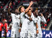 Monaco vươn lên dẫn đầu bảng xếp hạng Ligue 1 ở vòng trước