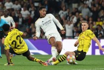 Chung kết mùa trước tái hiện. Ảnh: EFE