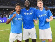 Lukaku và McTominay tỏa sáng tại Napoli.