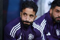 Amorim bị chỉ trích vì áp dụng chiến thuật không phù hợp tại MU. Ảnh: Reuters.