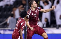 Qatar dù xếp sau nhưng có lợi thế sân nhà ở cặp đấu này