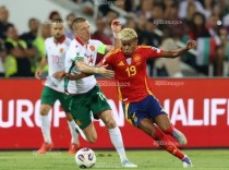 Ngôi sao người Tây Ban Nha có khối tài sản khổng lồ ở tuổi 18. Ảnh: EPA.