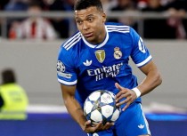 Mbappe ghi bàn nhiều hơn toàn đội Girona. Ảnh: Diario AS