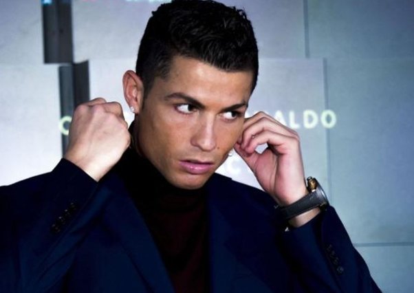 Top 10 VĐV thể thao nam quyến rũ nhất thế giới: Ronaldo, Messi cùng góp mặt