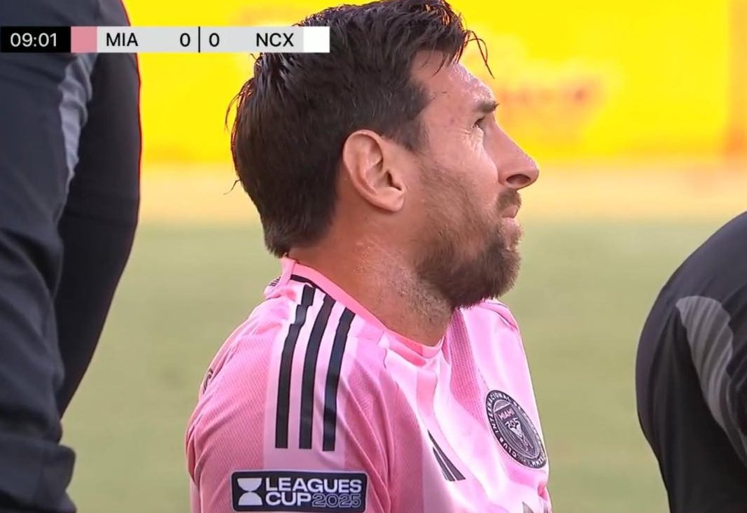 Messi được dự phải nghỉ thi đấu ít nhất 2 tuần.