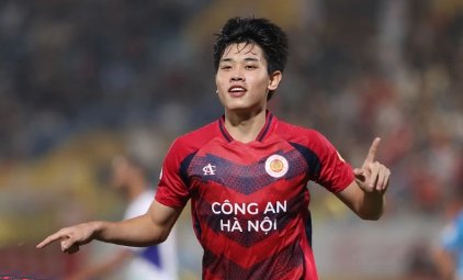 Đình Bắc nhận nhiều lời khen sau trận Siêu cúp Quốc gia.