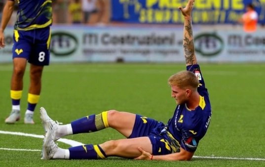 Hellas Verona chỉ kiếm được 1 điểm sau 2 trận đã đấu