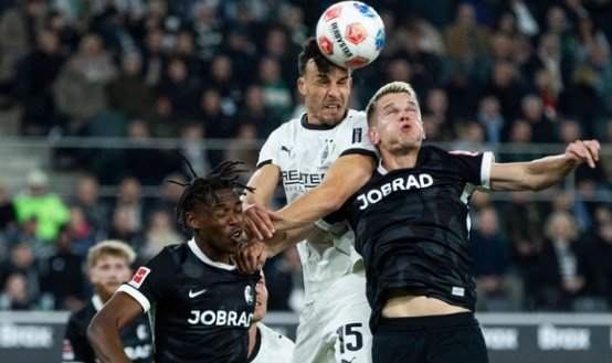 Monchengladbach vẫn chưa thắng ở mùa giải năm nay