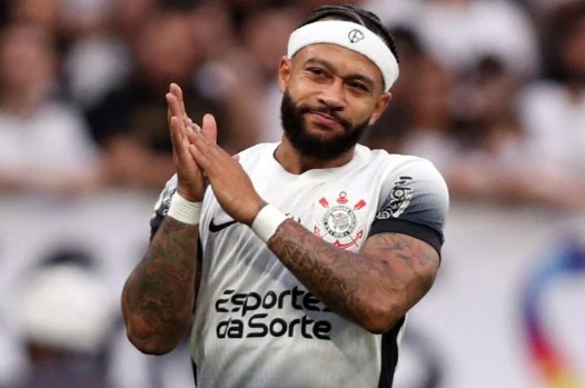 Depay có phát biểu chỉ trích lãnh đạo CLB.