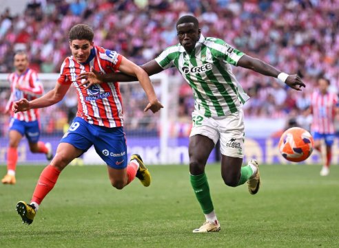 Soi kèo Atletico Madrid vs Real Betis, 0h30 ngày 9/2: 3 điểm ở lại