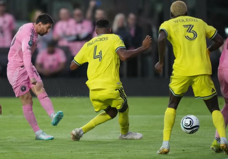 Khán đài phía Đông sân Nu của Inter Miami được đặt tên “Leo Messi” và sẽ ra mắt khi đội bóng tiếp Austin FC vào ngày 4/4.