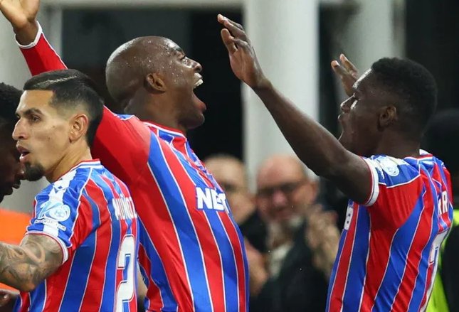 Soi kèo Crystal Palace vs West Ham, 2h ngày 21/4: Khó cho khách