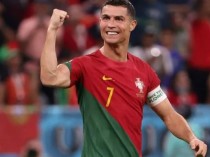 Ronaldo trở lại sau khi bị cấm thi đấu do án "treo giò".