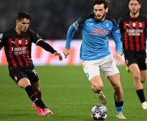 Soi kèo Napoli vs Milan, 2h45 ngày 30/10: Khách có quà