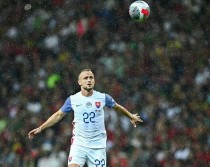 Soi kèo Slovakia vs Iceland, 2h45 ngày 17/11: Đóng băng đội khách