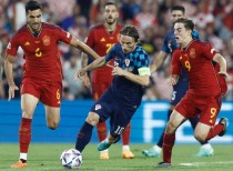 Luka Modric và đồng đội sẽ có một trận đấu khó khăn trước Tây Ban Nha