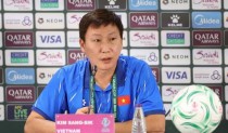 HLV Kim Sang-sik tham dự họp báo tại vòng chung kết U23 châu Á 2026 ở Arab Saudi. (Ảnh: AFC)