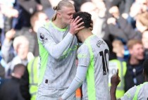 Chelsea 0-3 Man City: Chelsea không 'cứu' Arsenal