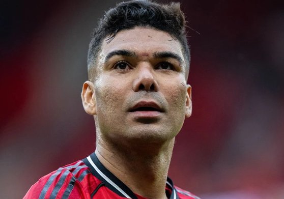Casemiro khuyên MU mua Guimaraes. ẢNH: MIRROR/GETTY