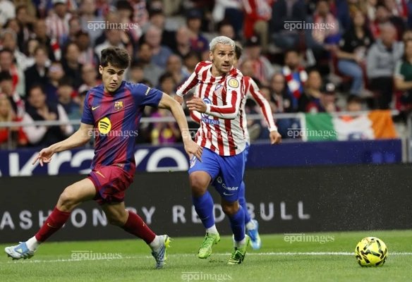 Antoine Griezmann là "hung thần" của Barca. Ảnh: EPA.