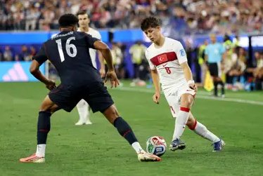 Soi kèo Thổ Nhĩ Kỳ vs Pháp, 1h45 ngày 26/9: Không ngại sân khách