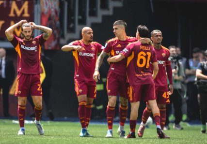 Soi kèo Roma vs Cagliari, 2h45 ngày 28/10: Lấy trọn 3 điểm